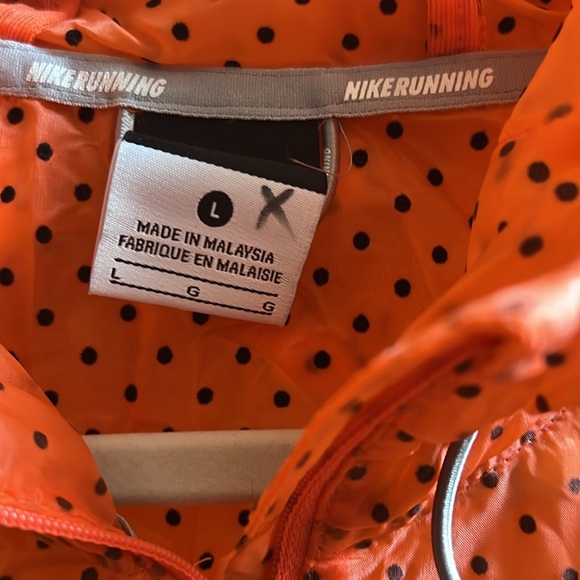 Exercise wear - Picture 2 of 4